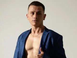 Andrew_Falcon from Streamate