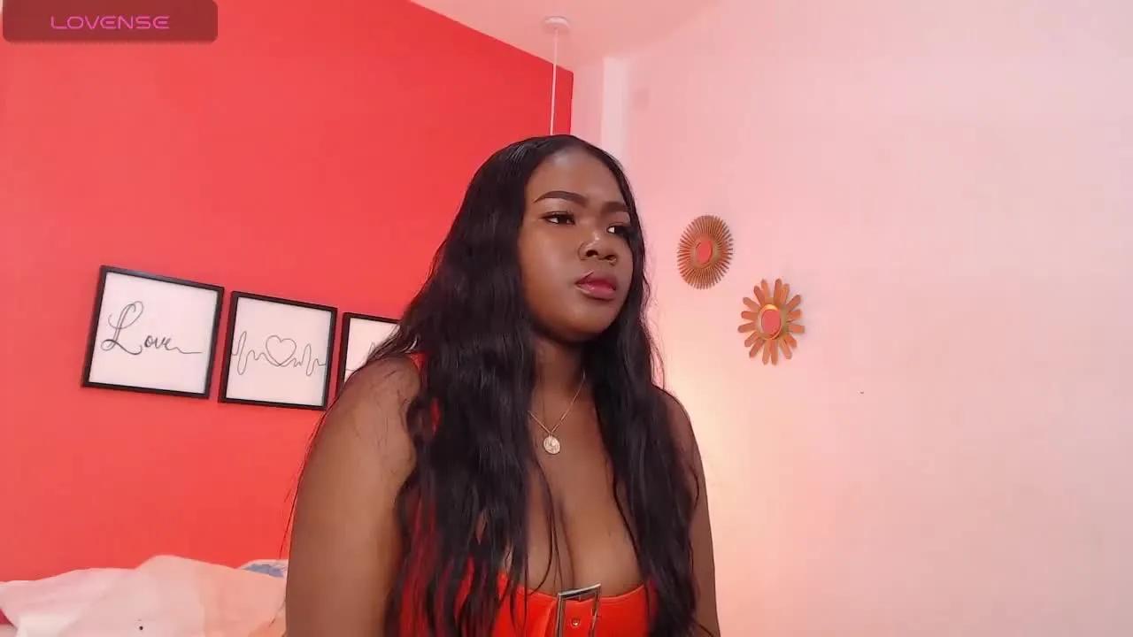 ChanellNoir from Streamray