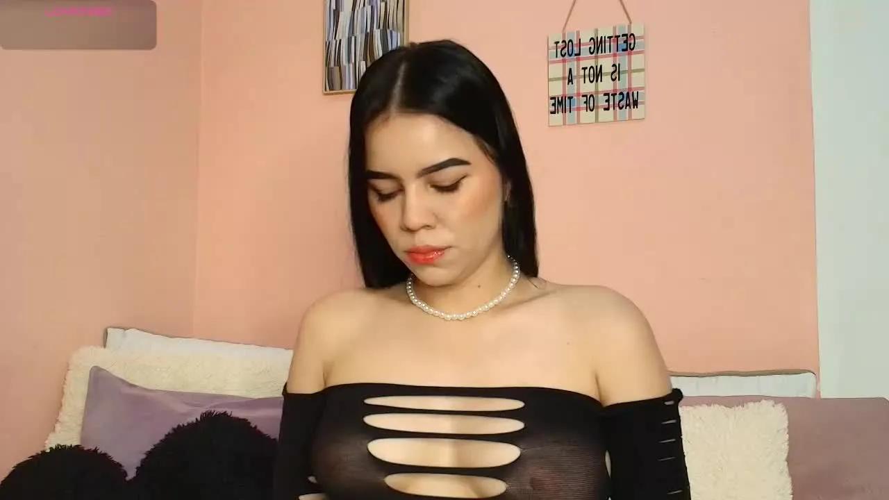 Watch 23 years old GalaYounng from Streamray GalaYounng from Streamray