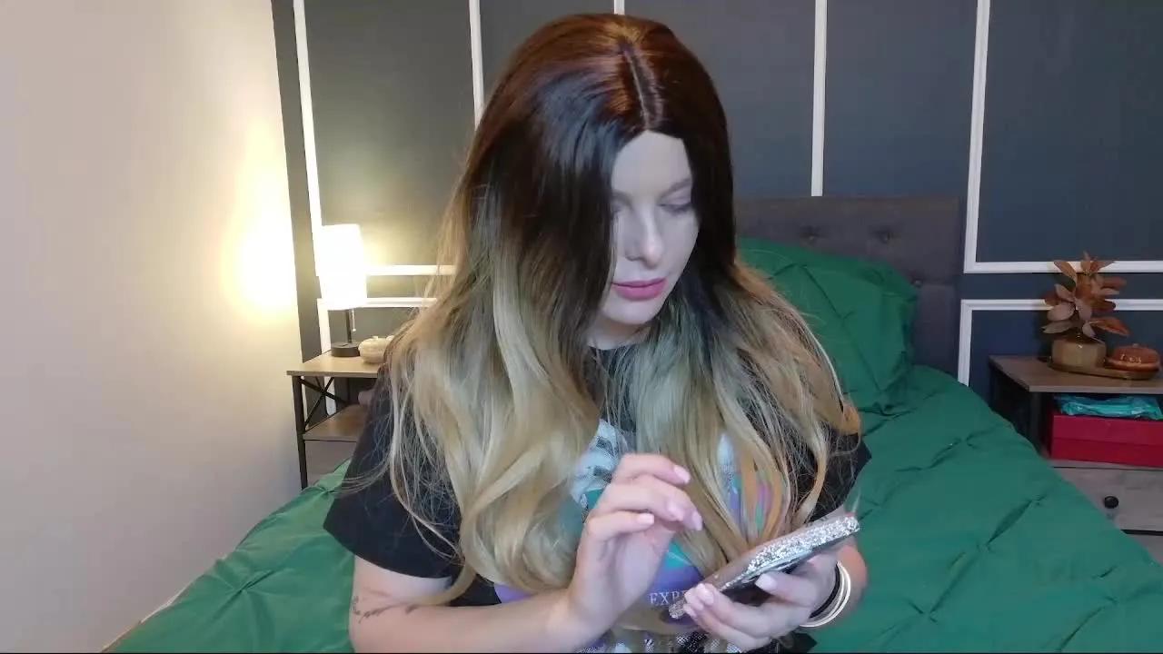 Watch Tyna_love, she wants to masturbate for you tyna_love from Streamray