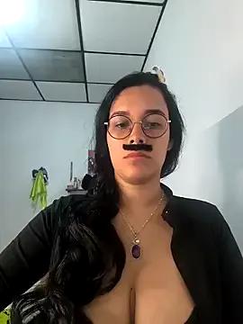 Try sweet model Annya-sweet Annya-sweet from StripChat