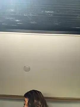 Explore sweet camwhore Butterflybootyy butterflybootyy from StripChat