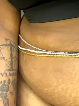 Curveysinaa from StripChat