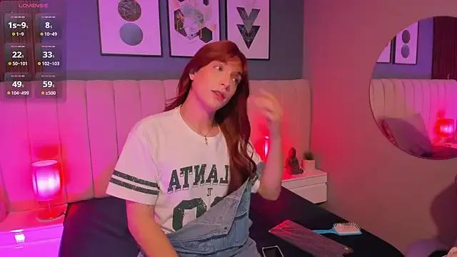 Slutty DaimondPink from StripChat DaimondPink from StripChat