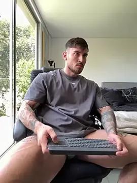 Explore DimitriSullivan_, he wants to masturbate for you DimitriSullivan_ from StripChat