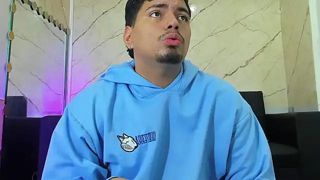 EnriquevillaF from StripChat