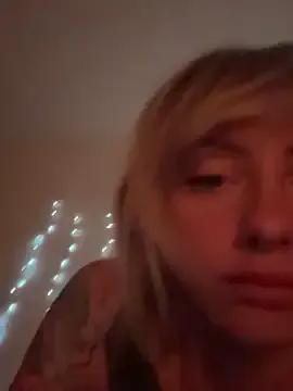 Cute Haileyhope_ wants you to fuck their body now haileyhope_ from StripChat