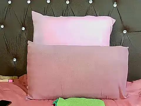 Hotboobyprincessxx120 from StripChat