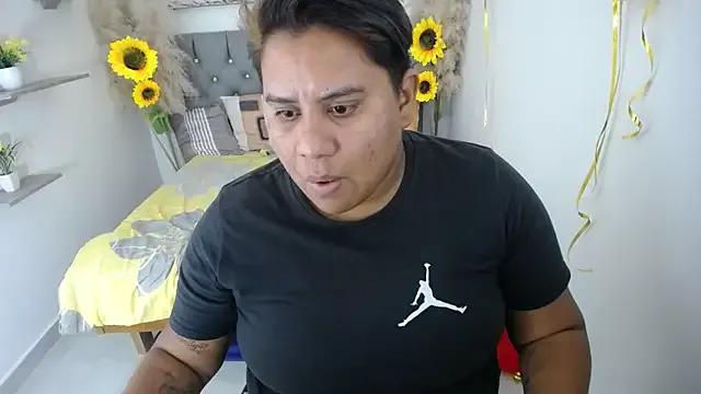 hotlesby_valery from StripChat