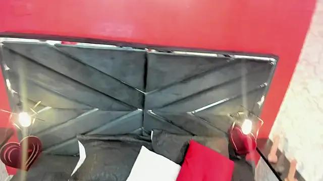 IVISBOUNCYASS from StripChat