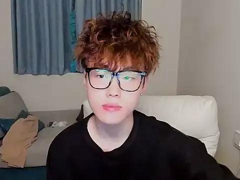 L1kuto from StripChat