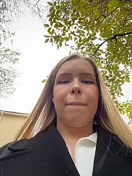 Liza_risky from StripChat