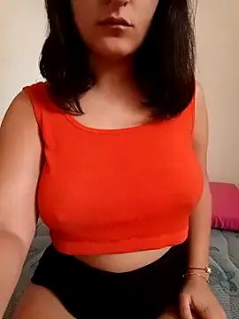 Sweet miamia21 from StripChat miamia21 from StripChat