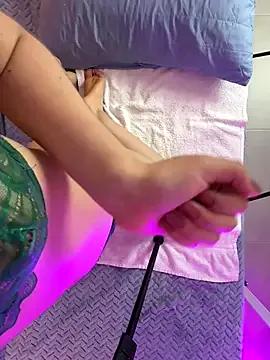 milena_kiitty from StripChat