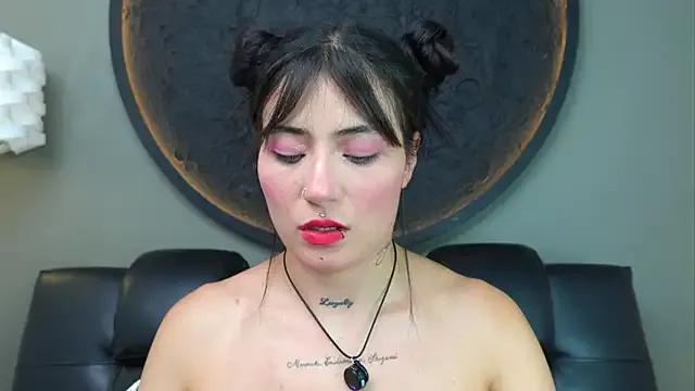 Watch StripChat's Miss_sharlotte18 miss_sharlotte18 from StripChat