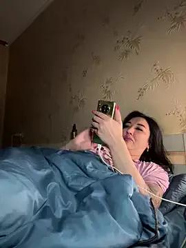 Naughtbaby_2025 from StripChat