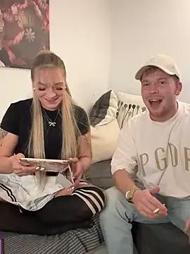 Sweet NickyGold_Official wants you to fuck their body now NickyGold_Official from StripChat