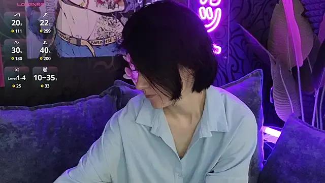 Watch StripChat's Roxy_riot_ roxy_riot_ from StripChat