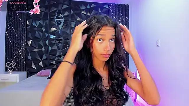 ScarletEvanss_ from StripChat