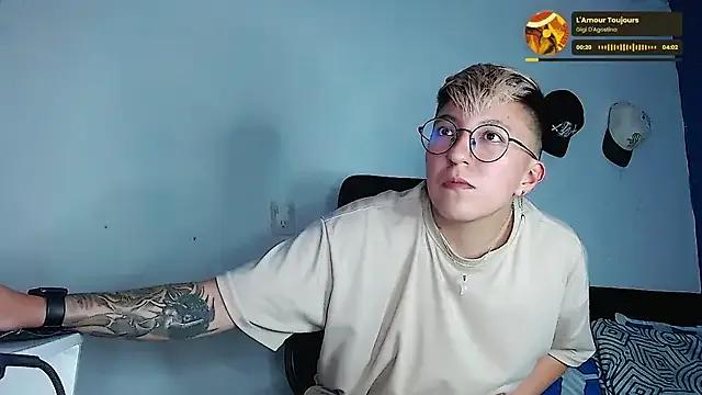 Discover StripChat's Sexyboy_666 Sexyboy_666 from StripChat