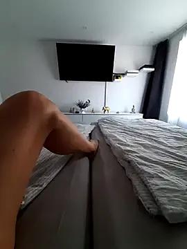 Watch 23 years old SexyJulia21 from StripChat SexyJulia21 from StripChat