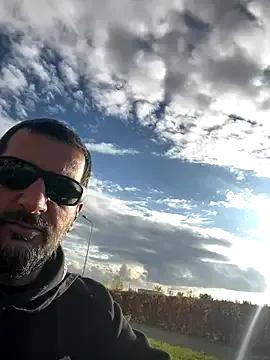 TigerOne19 from StripChat