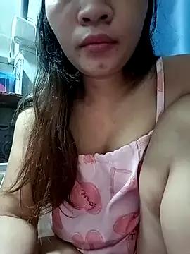 Sexy Wetpussysquirtt wants you to fuck her body now Wetpussysquirtt from StripChat