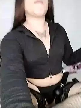 Explore Yaz_Moon, she wants to masturbate for you Yaz_Moon from StripChat